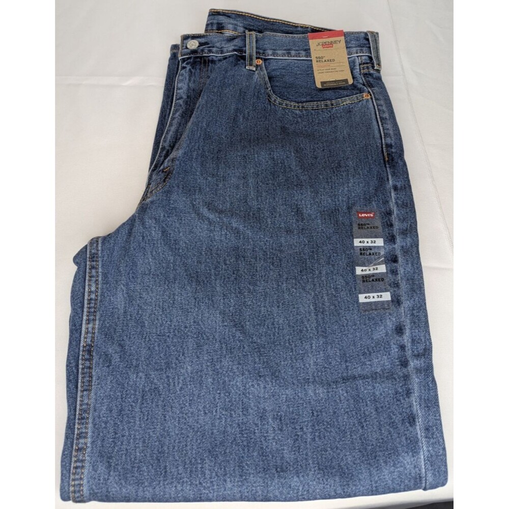 Levis 550 Mens Blue Jeans Relaxed Fit Tapered Leg Size 40 x 32 Dark Wash NWT